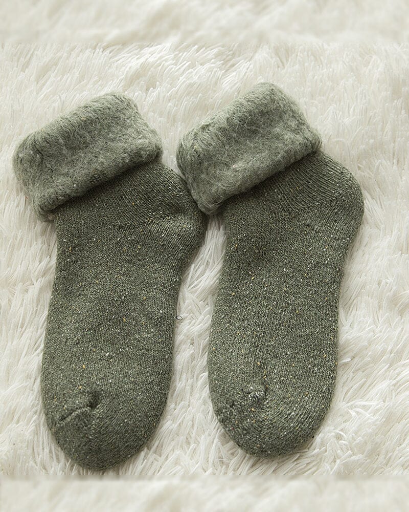 Women Warm And Cozy Winter Sleeping Socks