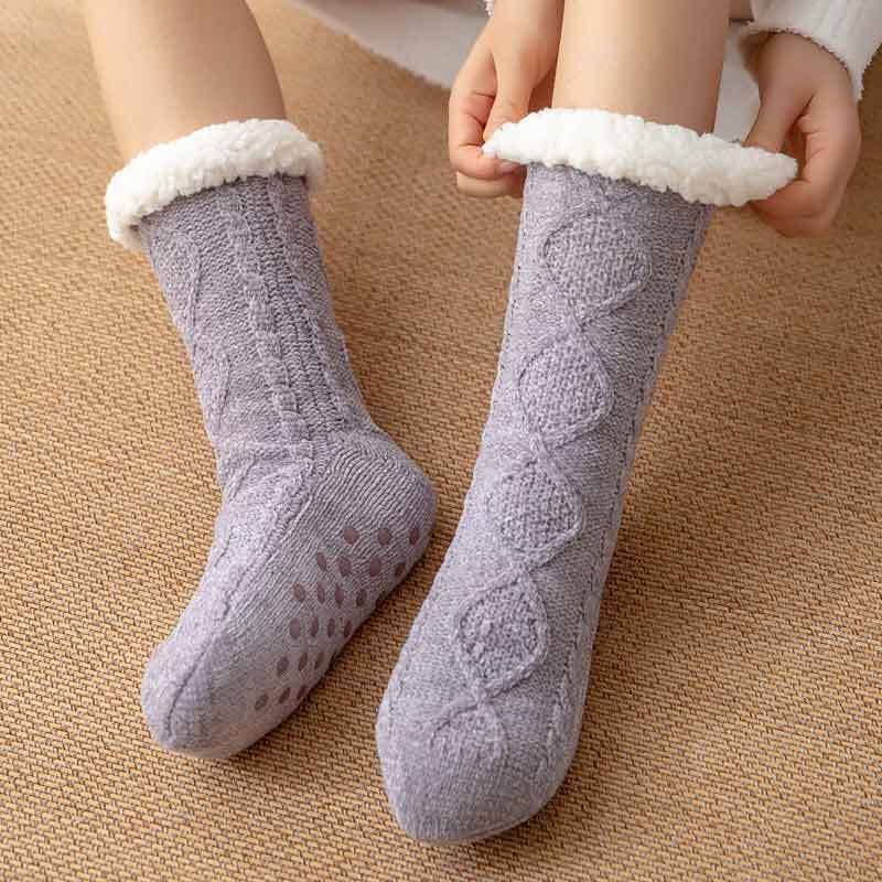 Twisted Floor Socks