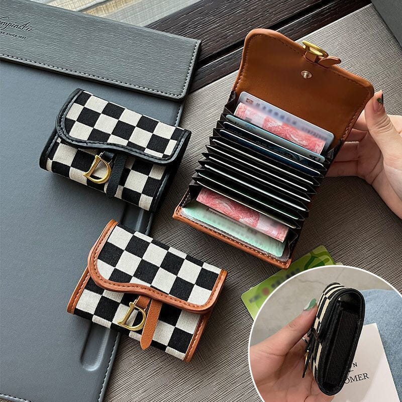 Checkerboard Pattern D Letter Design Card Holder