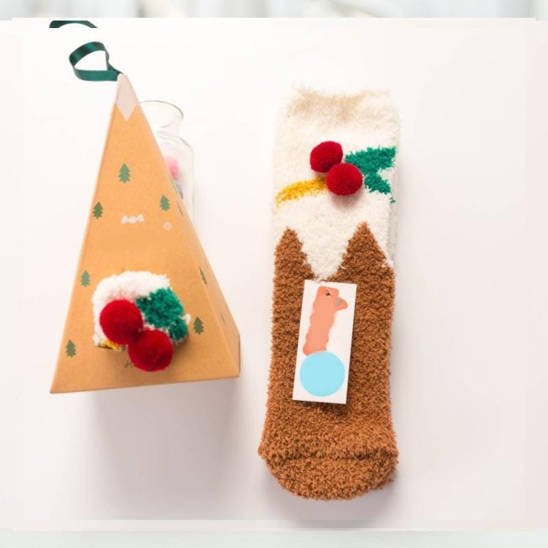 4 Pairs Christmas-themed Coral Fleece Soft Warm Socks