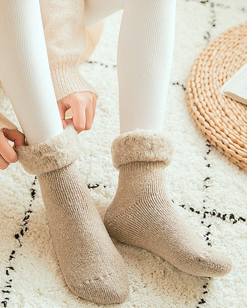 Women Warm And Cozy Winter Sleeping Socks