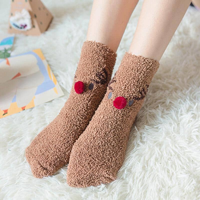 4 Pairs Christmas-themed Coral Fleece Soft Warm Socks