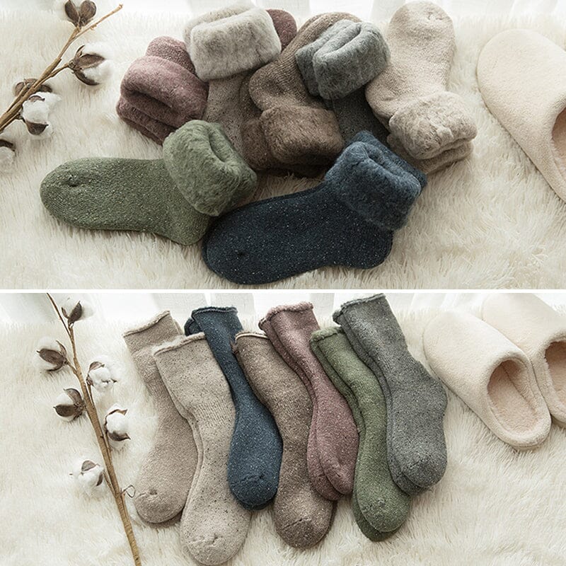 Women Warm And Cozy Winter Sleeping Socks